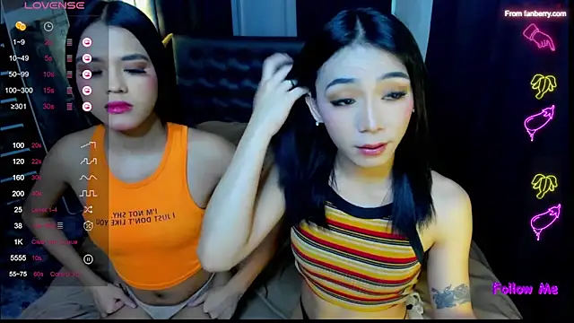 bellamoonlightX online show from April 2026 07:59:01 AM