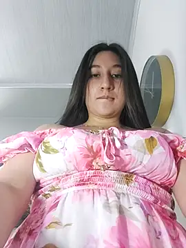 LunaBaby- online show from September 2025 11:17:02 AM
