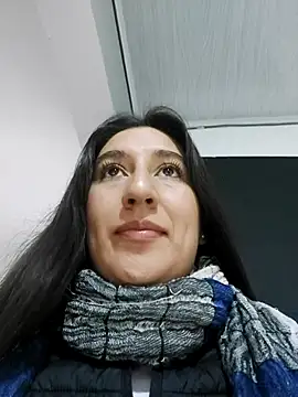 LunaBaby- online show from September 2025 11:25:01 AM