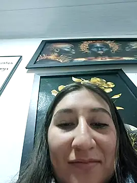LunaBaby- online show from September 2025 11:11:01 AM