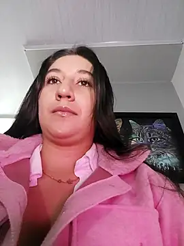 LunaBaby- online show from September 2025 11:04:01 AM