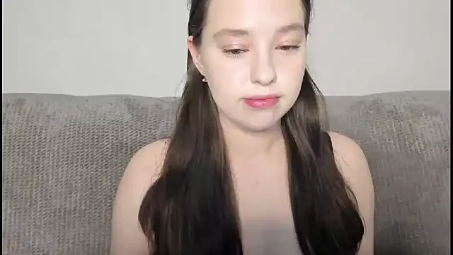 PureLedy online show from November 2025 01:00:02 AM