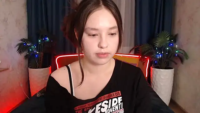 PureLedy online show from December 2025 12:58:02 AM