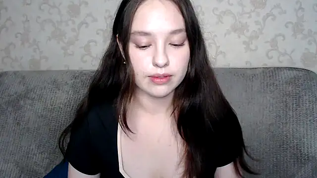 PureLedy online show from October 2025 01:07:01 AM