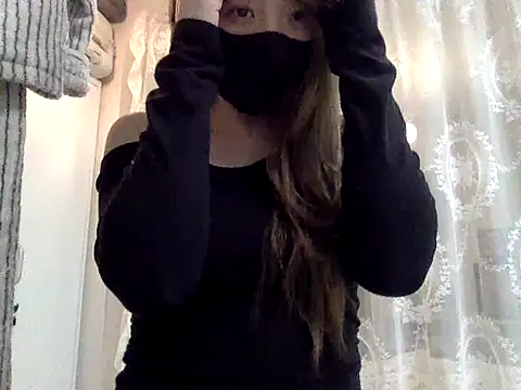 Mia 8 online show from December 2025 02:16:01 PM