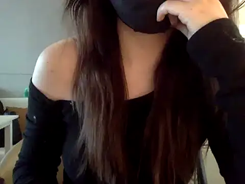 Mia 8 online show from March 2026 02:25:02 AM