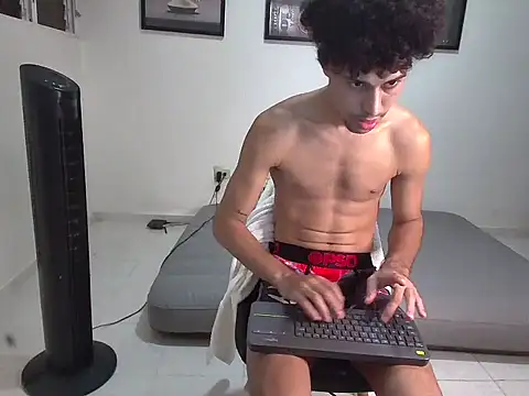 Dollarhot30 online show from October 2025 05:04:02 AM