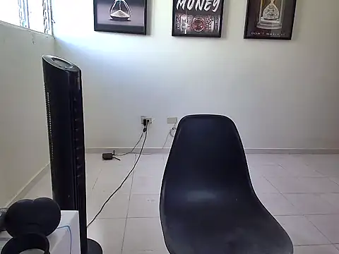 Dollarhot30 online show from September 2025 07:35:02 PM