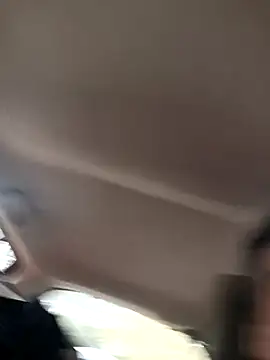 twitshe online show from October 2025 12:28:01 PM