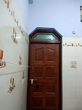 Hot-Soniya733 online show from December 2025 08:00:01 PM