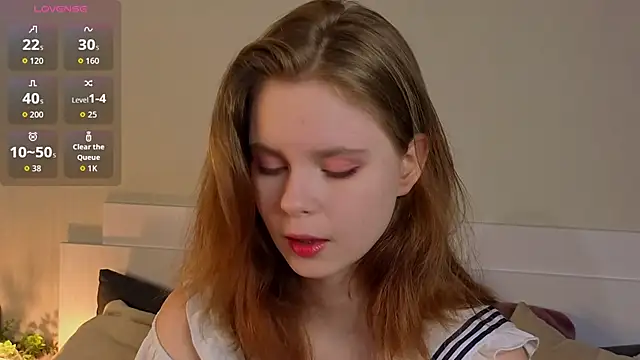 JulietteRain online show from March 2026 06:08:02 PM