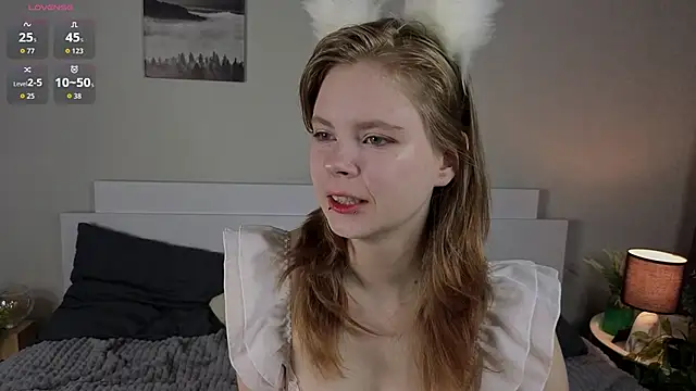 JulietteRain online show from June 2026 06:27:01 PM