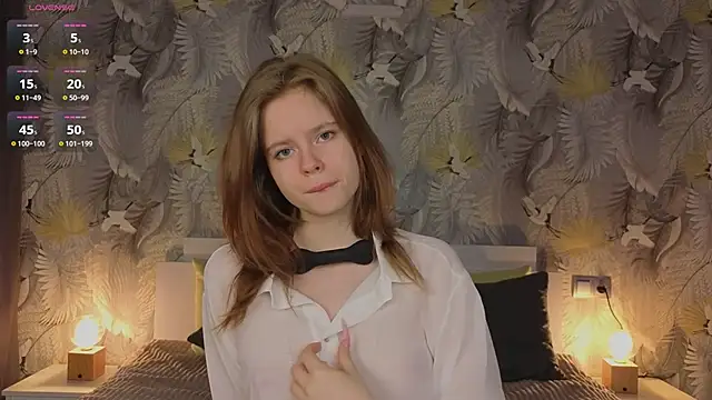 Snapshot of JulietteRain chatting on October 2025 03:47:02 PM JulietteRain online show from October 2025 03:47:02 PM