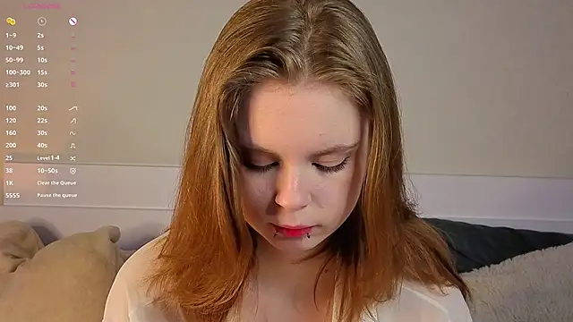 JulietteRain online show from April 2026 07:10:02 PM