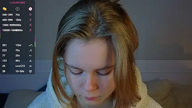 JulietteRain online show from January 2026 06:00:02 PM