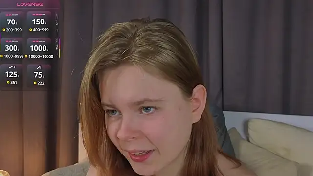 Snapshot of JulietteRain chatting on November 2025 05:46:02 PM JulietteRain online show from November 2025 05:46:02 PM