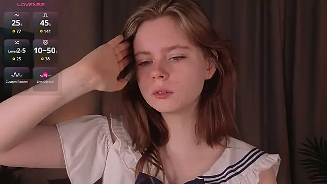 Snapshot of JulietteRain chatting on October 2025 03:38:02 PM JulietteRain online show from October 2025 03:38:02 PM