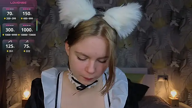 Snapshot of JulietteRain chatting on October 2025 04:41:02 PM JulietteRain online show from October 2025 04:41:02 PM