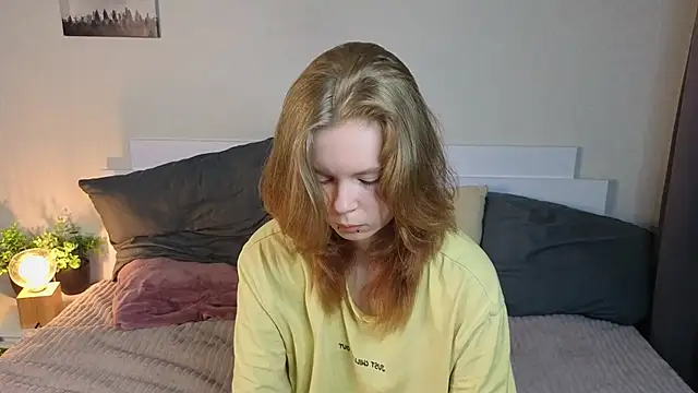 JulietteRain online show from May 2026 07:29:02 PM
