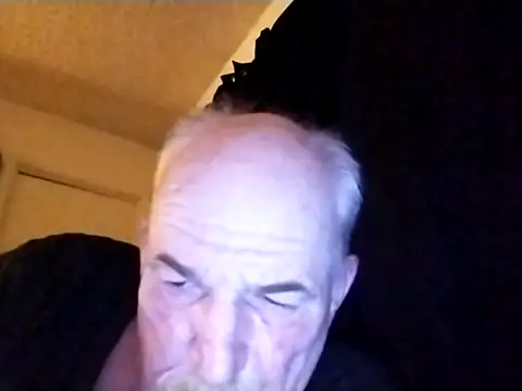 Snapshot of Rootpass222 chatting on July 2026 10:04:01 AM Rootpass222 online show from July 2026 10:04:01 AM