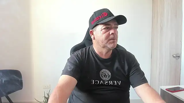 massimo dannger online show from September 2025 09:21:02 PM