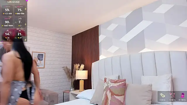 Snapshot of Mommy_Naughty chatting on November 2025 11:36:02 AM Mommy Naughty online show from November 2025 11:36:02 AM