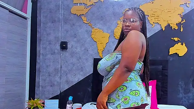 Maiam  Rossi online show from October 2025 12:49:02 PM