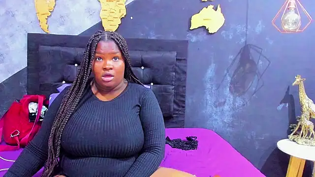 Maiam  Rossi online show from December 2025 01:28:01 PM