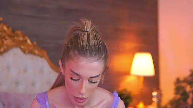 EllieRedd online show from October 2025 08:58:01 AM