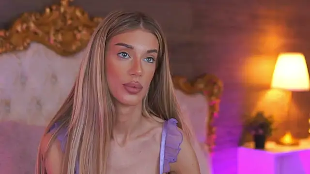 EllieRedd online show from October 2025 09:06:02 AM