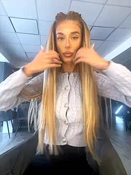EllieRedd online show from September 2025 05:58:01 AM
