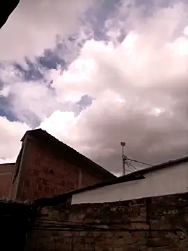 julietta f online show from November 2025 05:39:01 PM