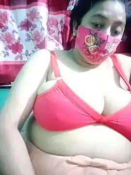 Snapshot of jenyfer709 chatting on May 2026 11:37:02 PM jenyfer709 online show from May 2026 11:37:02 PM
