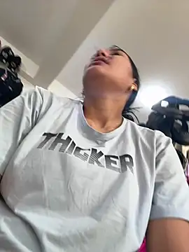 burbuja02 online show from April 2026 02:53:01 PM