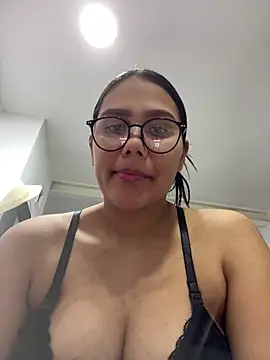 burbuja02 online show from March 2026 08:58:01 PM