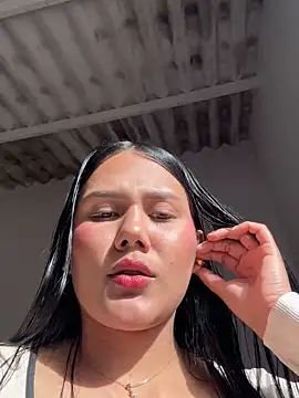 burbuja02 online show from May 2026 08:49:01 PM