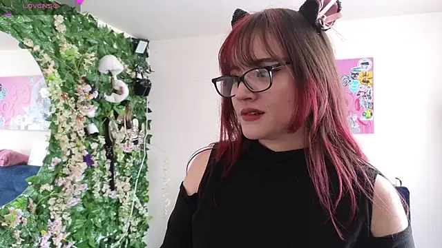 MiaVelvetDoll online show from March 2026 03:11:02 PM