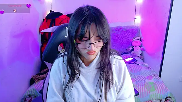 MiaVelvetDoll online show from October 2025 02:10:01 PM