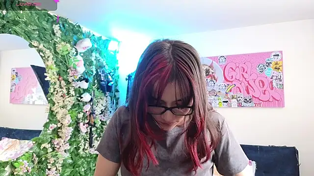 MiaVelvetDoll online show from March 2026 03:28:02 PM