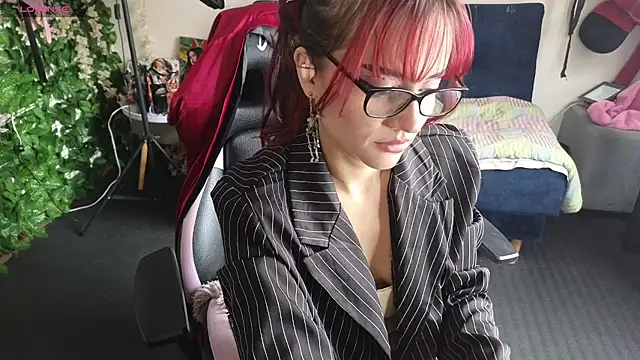 Snapshot of MiaVelvetDoll chatting on July 2026 02:32:01 PM MiaVelvetDoll online show from July 2026 02:32:01 PM