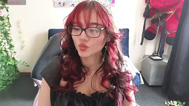 Snapshot of MiaVelvetDoll chatting on June 2026 02:56:02 PM MiaVelvetDoll online show from June 2026 02:56:02 PM