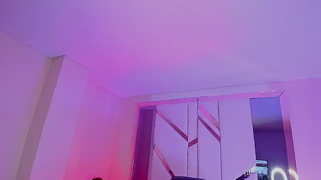 EmmaStonns online show from November 2025 02:06:02 PM