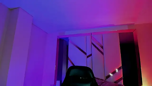 EmmaStonns online show from October 2025 12:03:01 PM