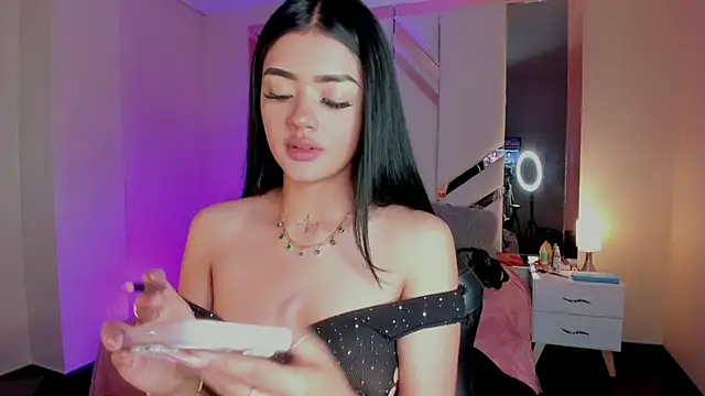 EmmaStonns online show from November 2025 02:54:01 PM