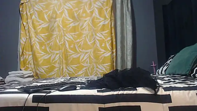 Snapshot of SEXYHUGEASS21 chatting on July 2026 05:47:01 AM SEXYHUGEASS21 online show from July 2026 05:47:01 AM