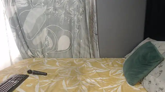 SEXYHUGEASS21 online show from November 2025 07:11:02 AM