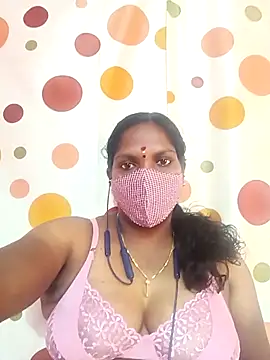 Snapshot of Tamil_Abinaya chatting on October 2025 06:03:01 AM Tamil Abinaya online show from October 2025 06:03:01 AM