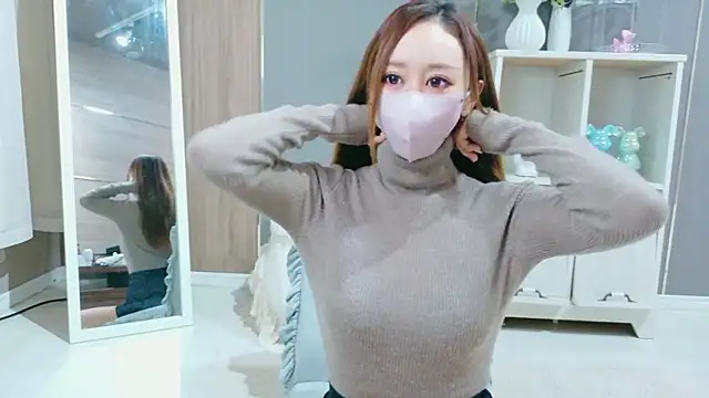 Snapshot of Xoxo__RUKA__xoxO chatting on October 2025 05:17:02 AM Xoxo RUKA xoxO online show from October 2025 05:17:02 AM
