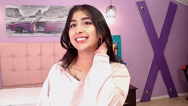 Snapshot of Dulciinea_07_ chatting on October 2025 03:18:01 AM Dulciinea 07 online show from October 2025 03:18:01 AM