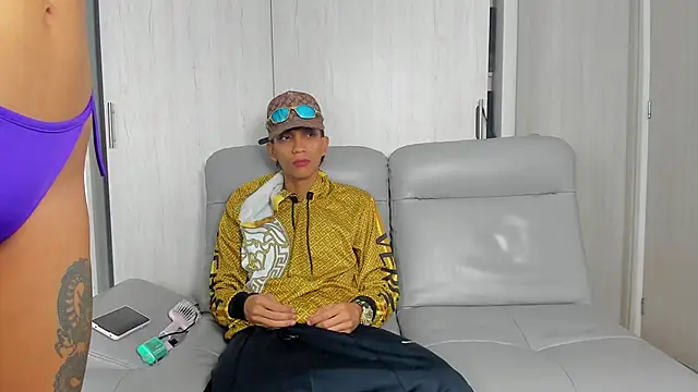 Something pork4 online show from October 2025 01:45:01 PM